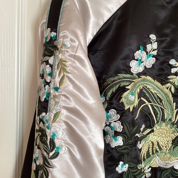 Vero Moda Women's Embroidered Bomber Jacket Size L Satin Feel Floral Lined - Picture 9 of 12